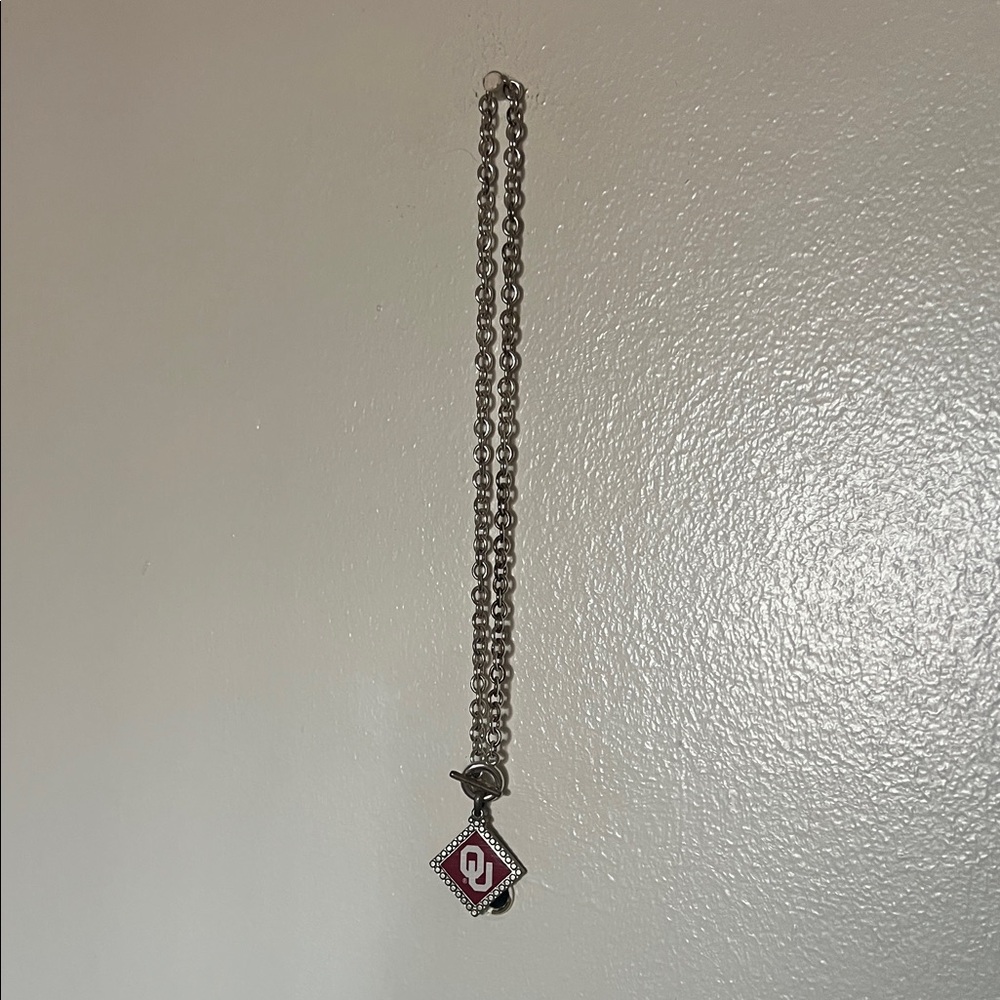 OU necklace